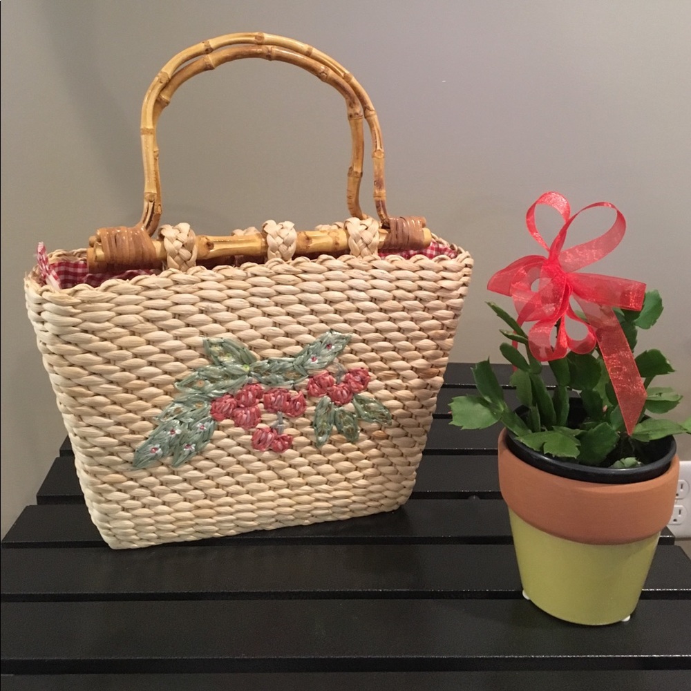 Vintage Embroidered Straw Lined Bag;Bamboo Handles